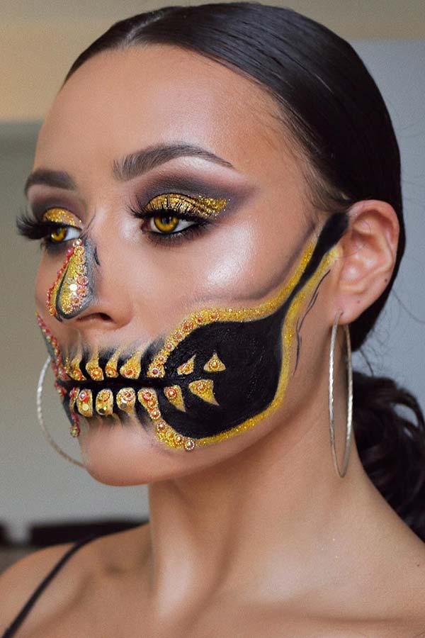 Glam Gold Skeleton Makeup Idea