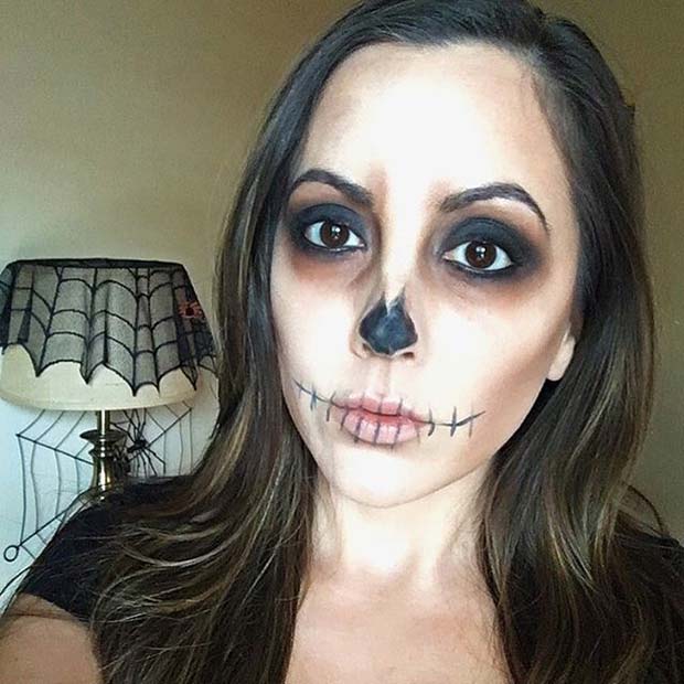Spooky Skull Makeup for Easy Halloween Makeup Ideas
