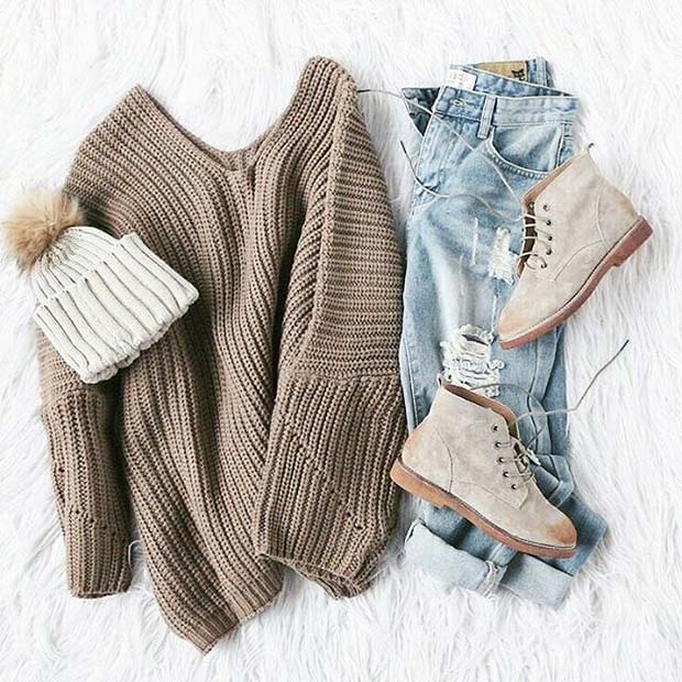 Neutral Sweater and Hat for Cute Fall 2017 Outfit Idea