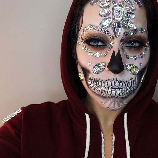 Scary Skull with Sparkle for Creepy Halloween Makeup Ideas 