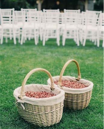 Confetti Baskets for Rustic Wedding Ideas