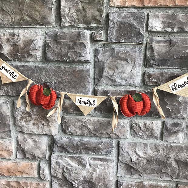 Cute Thanksgiving Banner for Simple and Creative Thanksgiving Decorations