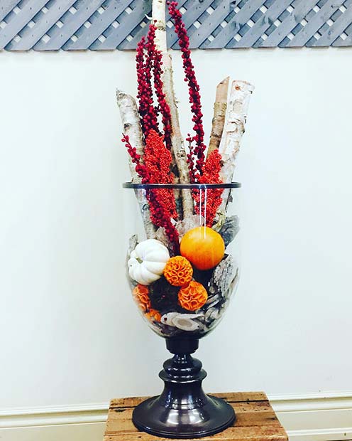 Thanksgiving Floral Decoration for Simple and Creative Thanksgiving Decorations