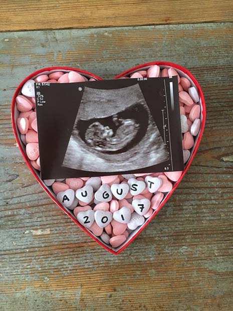 Love Heart Candy and Scan Pregnancy Announcement 