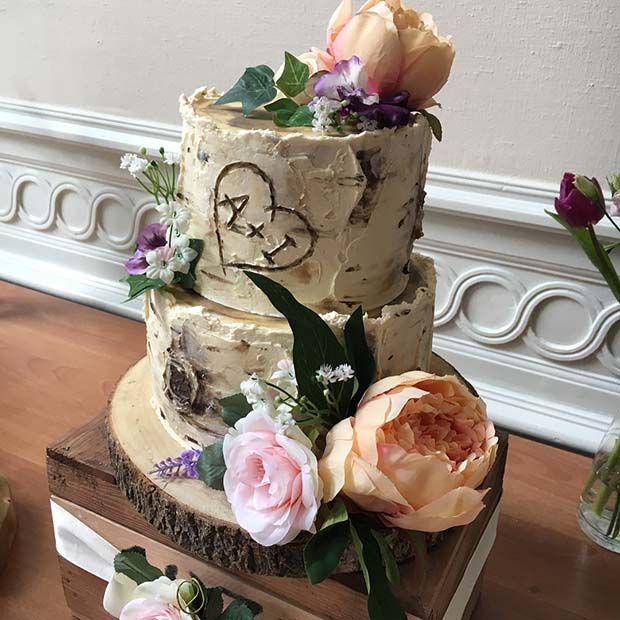 Cute Rustic Wedding Cake