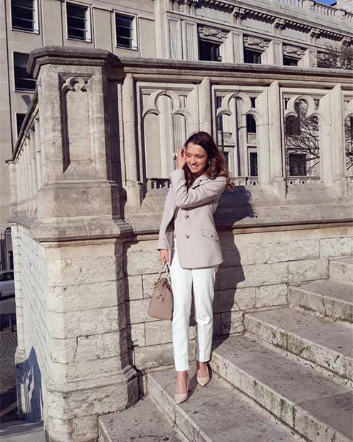 White Trousers Work Outfit Idea for Spring
