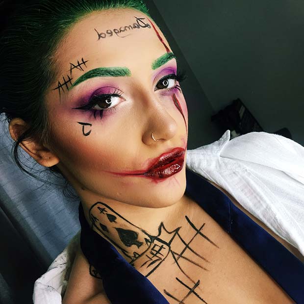  Joker Halloween Makeup Look for Women 