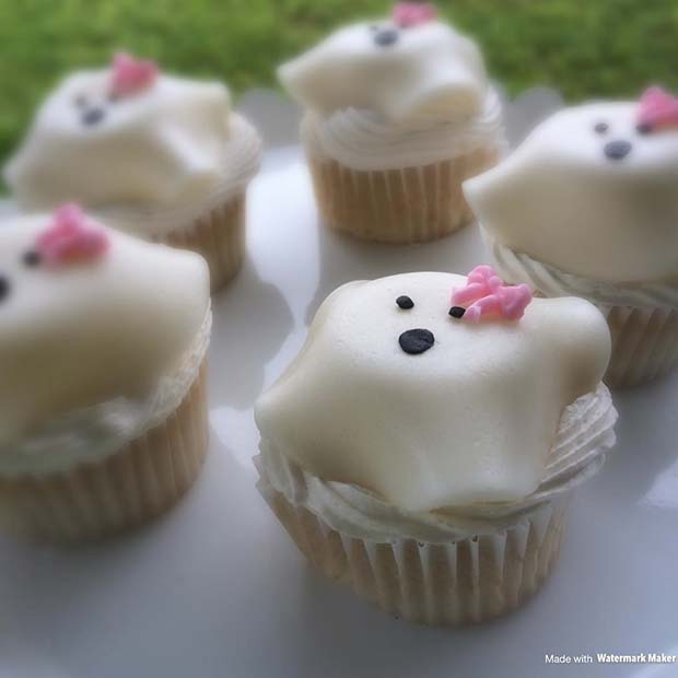 Cute Ghost Cupcakes 