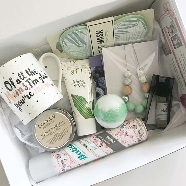 DIY Gift Basket For a Mom-to-Be