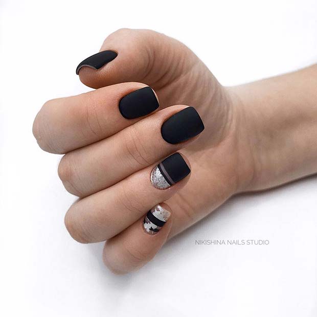 Matte Black Nails with a Pop of Glitter 