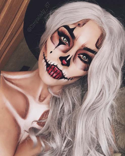 Skeletal Clown Makeup Idea for Halloween 