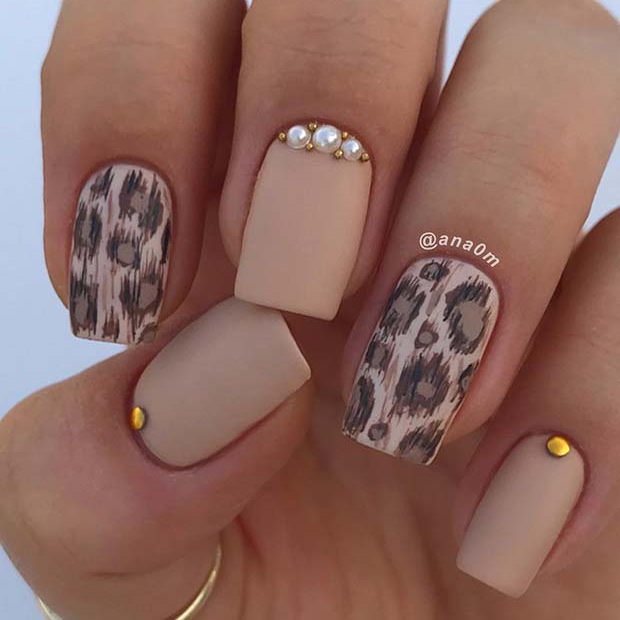 Leopard Short Acrylic Nails