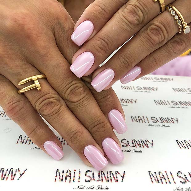 Shiny, Soft Pink Acrylic Nails