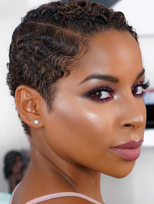 Glam Short Hairstyle for Black Women