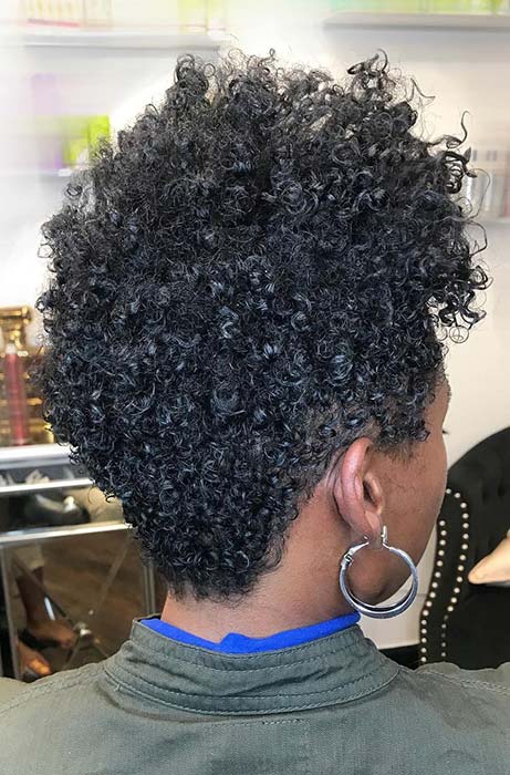 Short Curly Natural Style