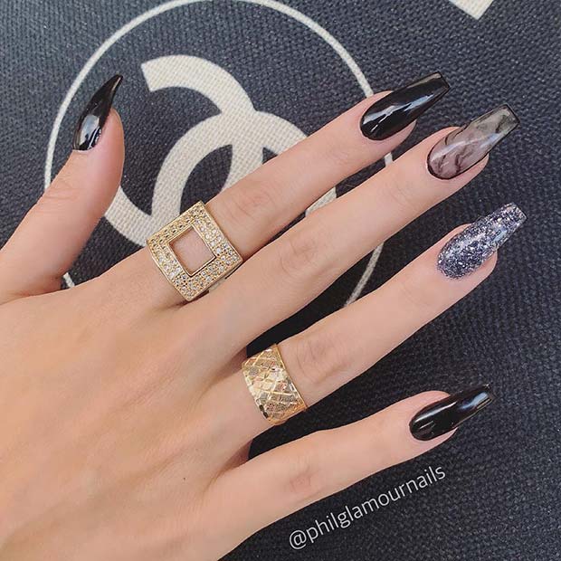Trendy Black Nails with Glitter and Marble