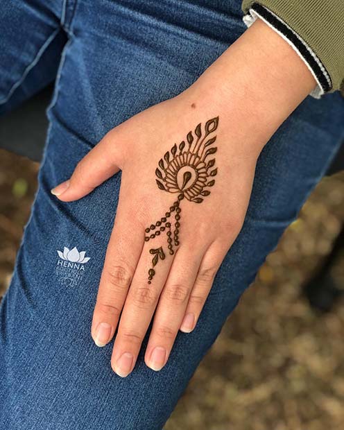 Simple Henna Design for the Hand