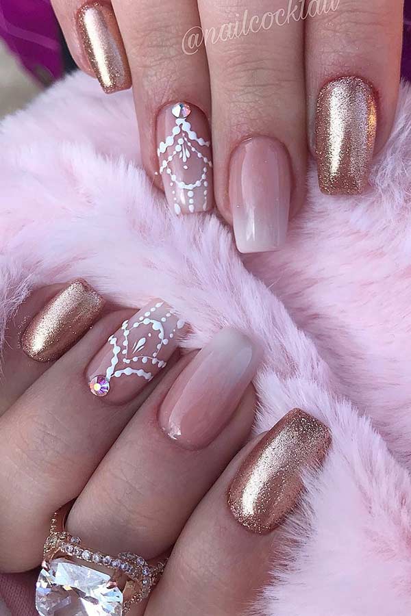 Elegant Ombre and Gold Nails