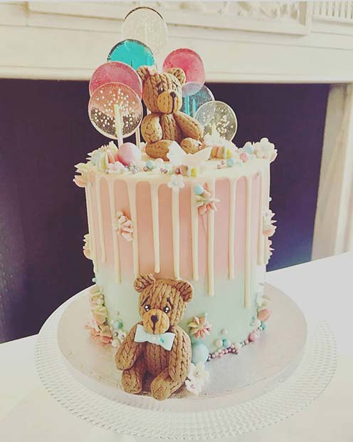 Cute Candy and Bear Cake Idea