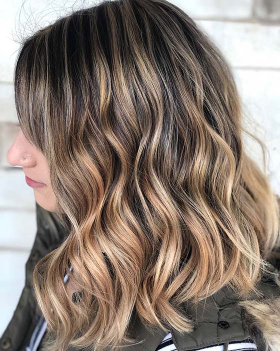 Warm and Stylish Blonde Highlights