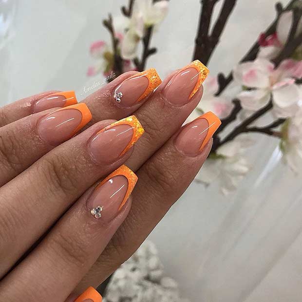 Short Coffin Nails with Orange Tips