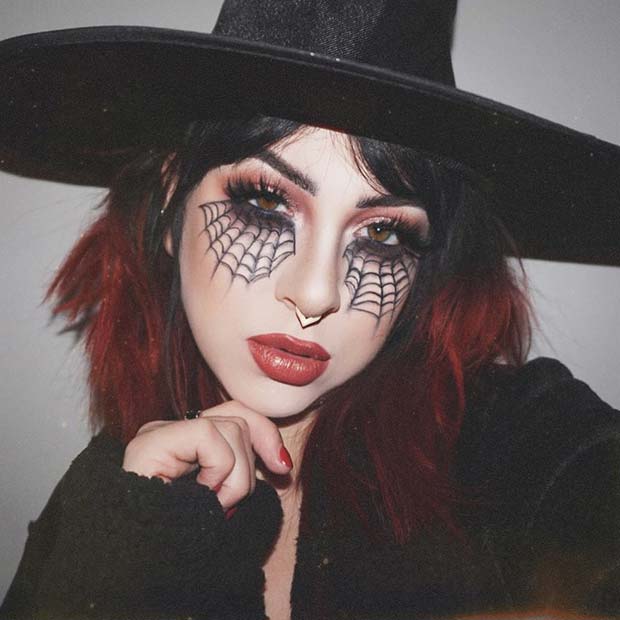 Stylish Witch Makeup With Spider Webs
