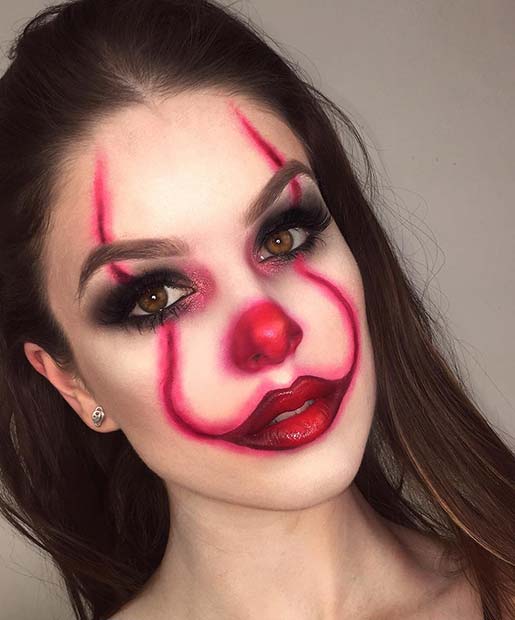 Classic Clown Design with Glam Eyes