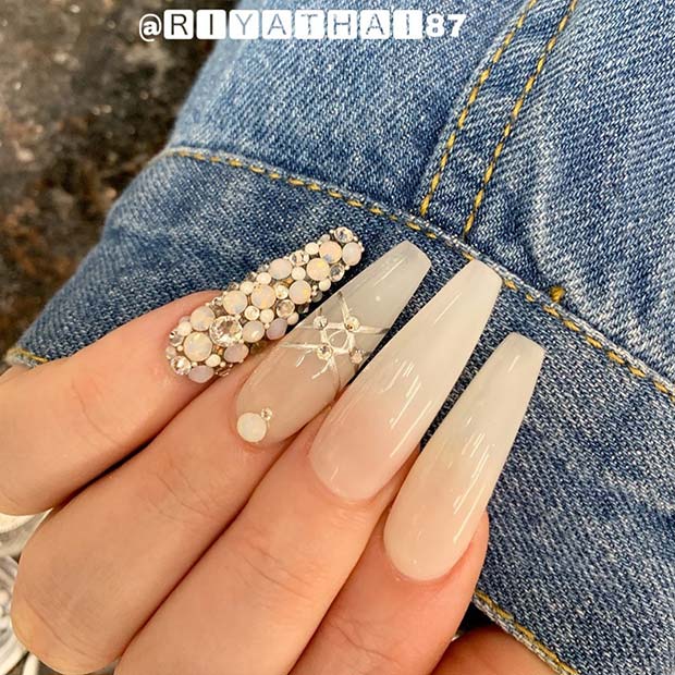 Nude Nails with a Rhinestone Accent Nail
