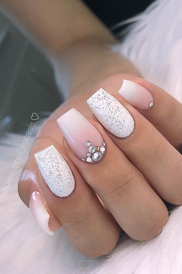 Elegant White Glitter Nail Design