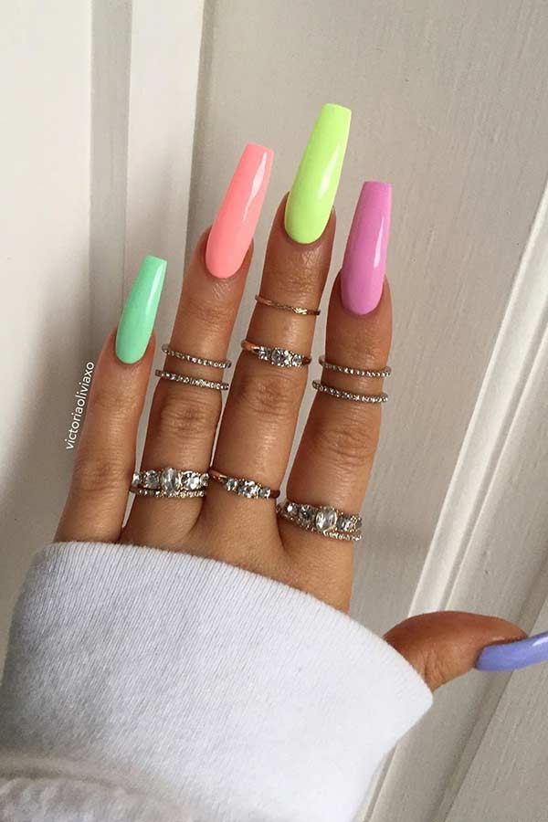 Multi-Colored Pastel Nails