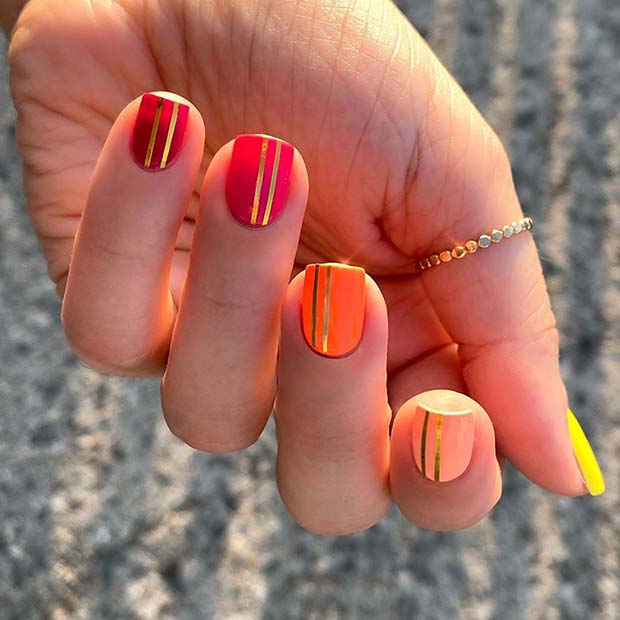 Gradient Nails with Gold Nail Tape