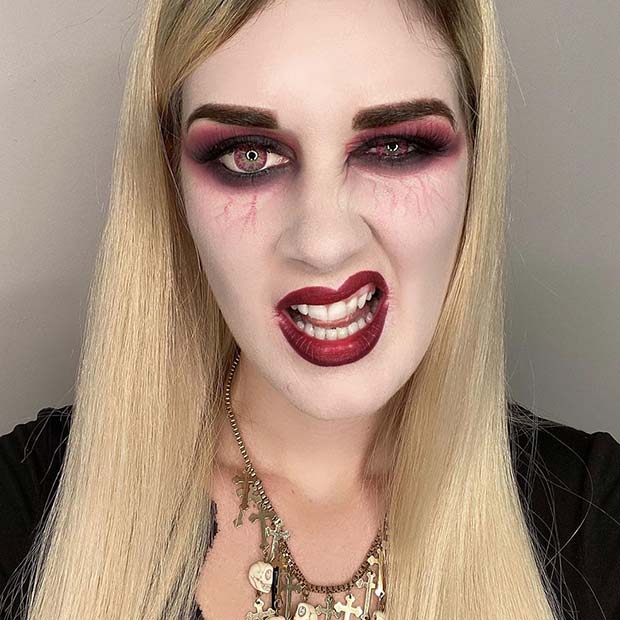 Easy to Wear and Create Vampire Makeup