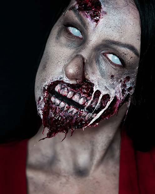 Spooky Zombie Makeup Look