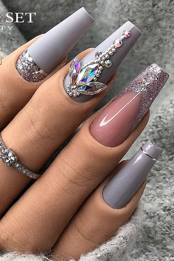 Matte Grey Nails with Glitter