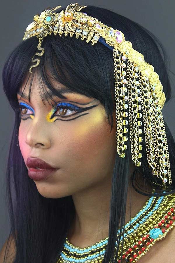 Sexy Cleopatra Halloween Makeup